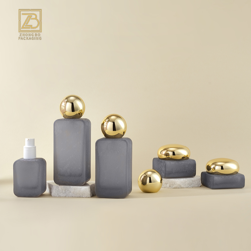 COSMETIC BOTTLE SET