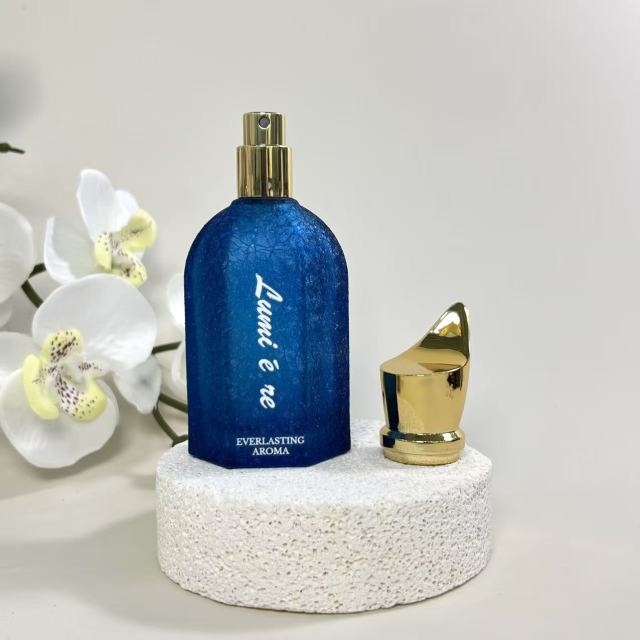 PERFUME BOTTLE