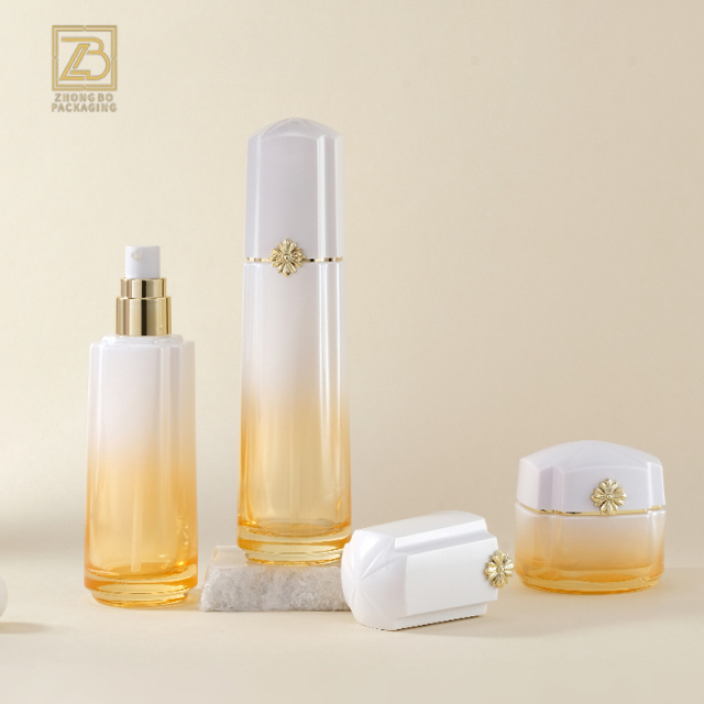 COSMETIC BOTTLE SET