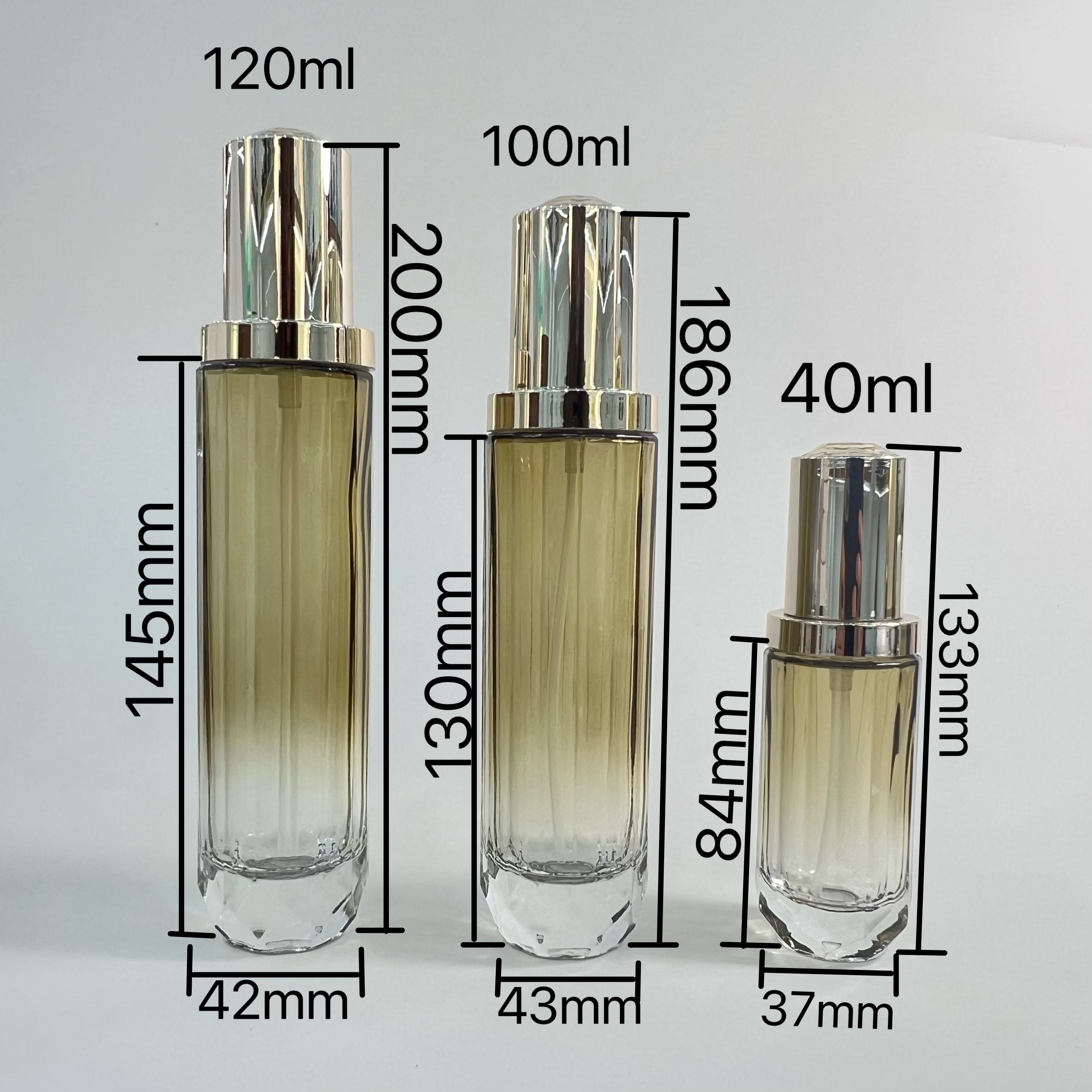 COSMETIC BOTTLE SET
