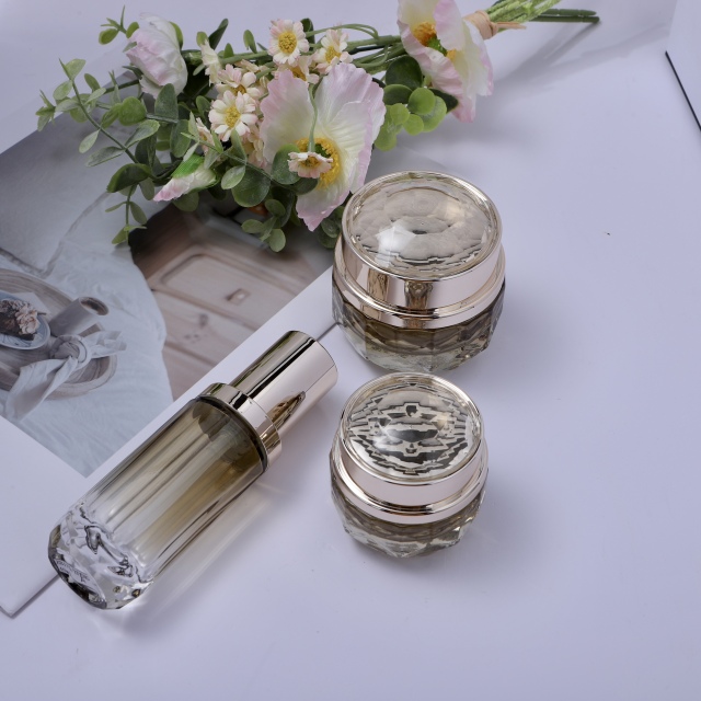 COSMETIC BOTTLE SET