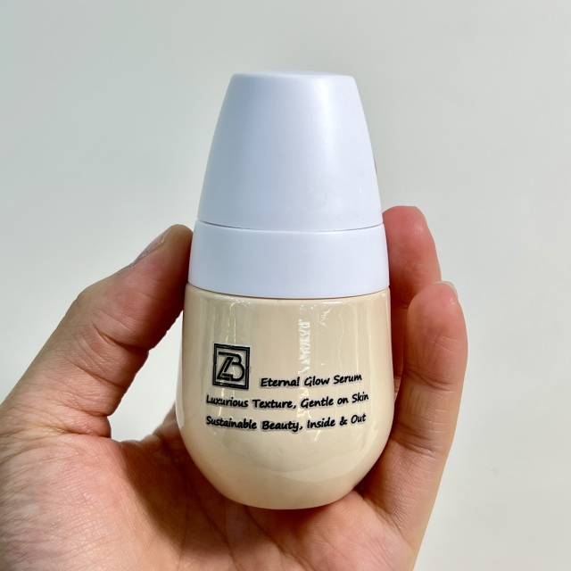 FOUNDATION BOTTLE
