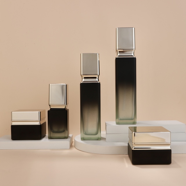 COSMETIC BOTTLE SET