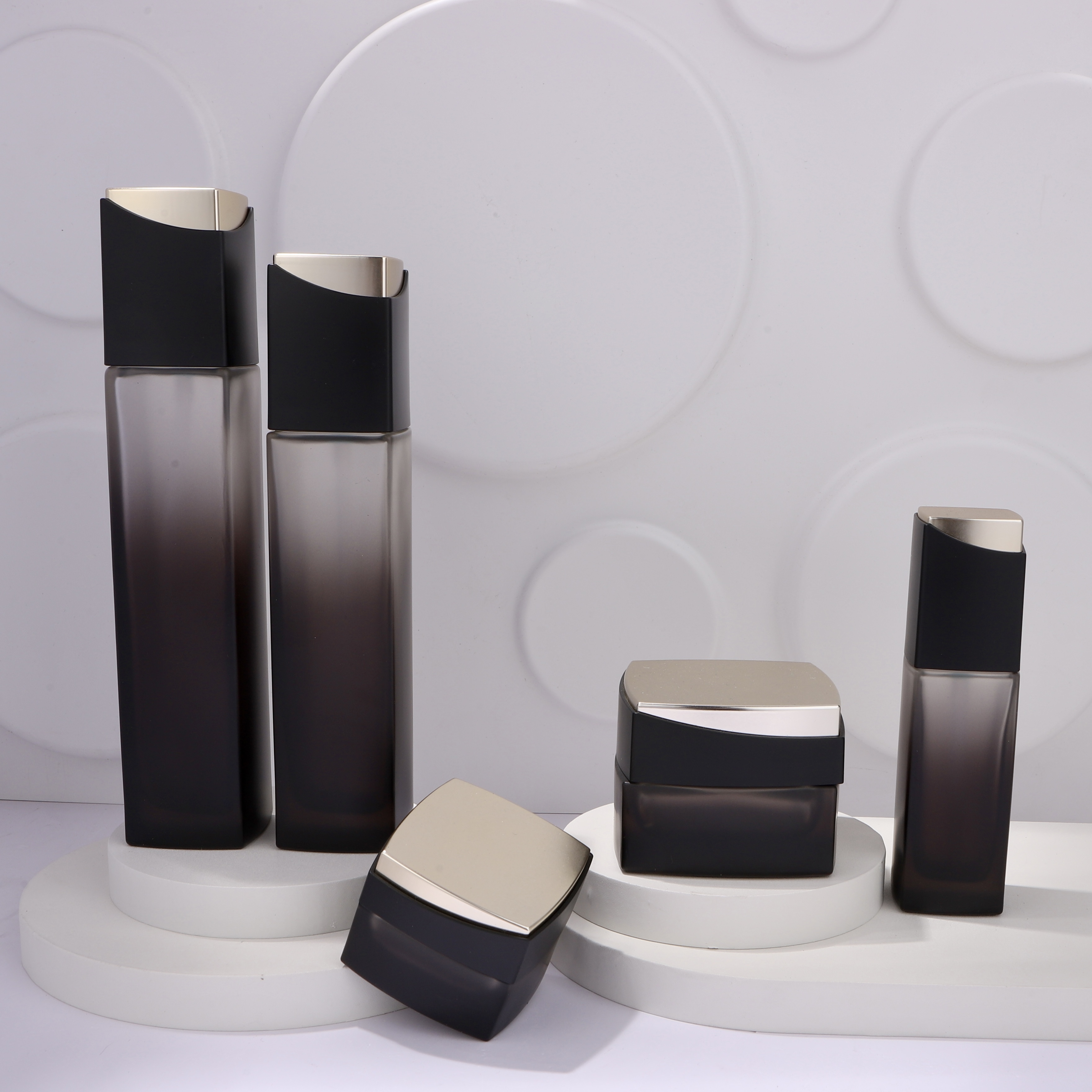 COSMETIC BOTTLE SET