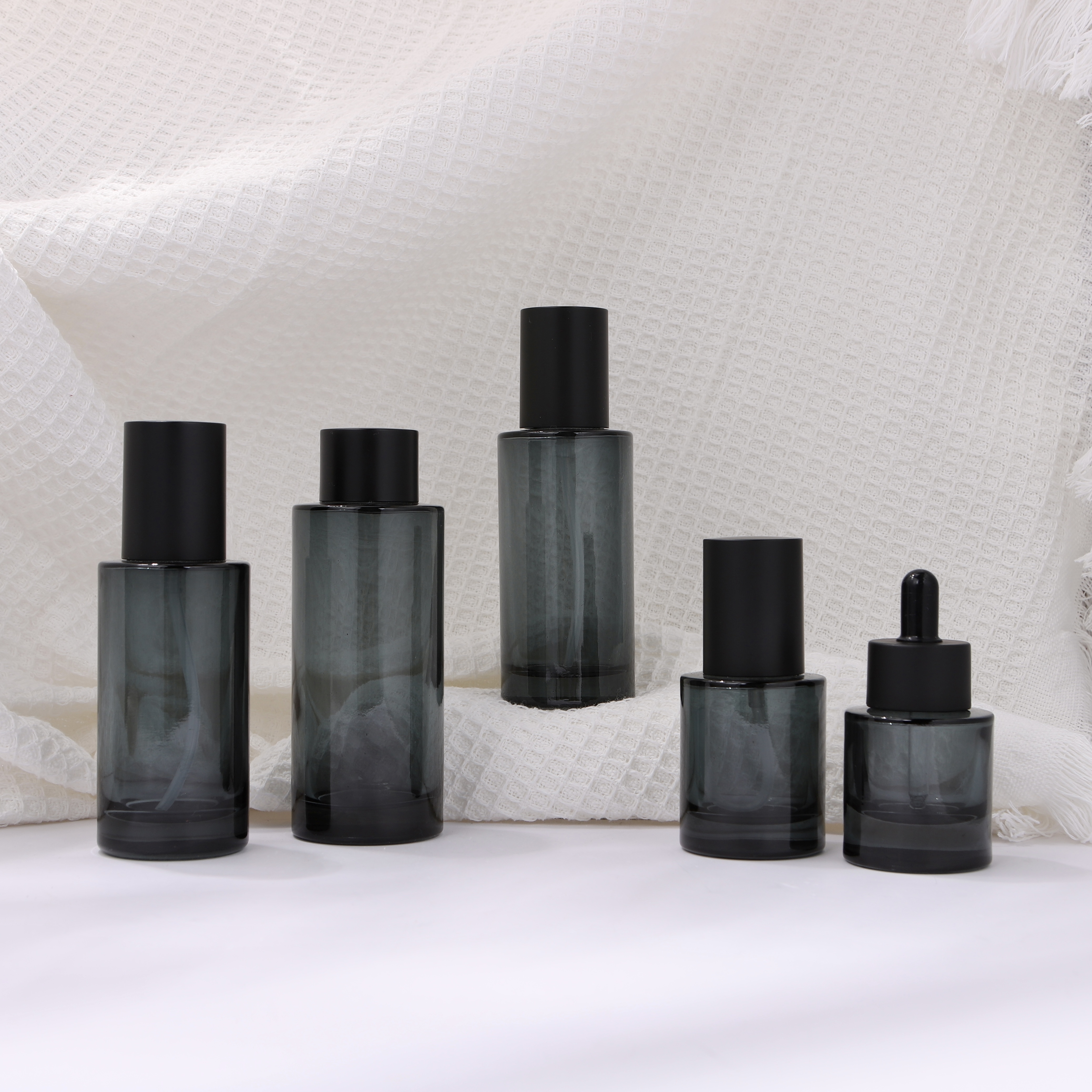 COSMETIC BOTTLE SET