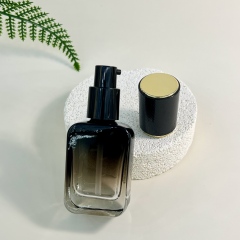 FOUNDATION BOTTLE