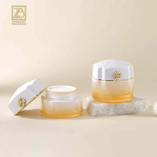COSMETIC BOTTLE SET