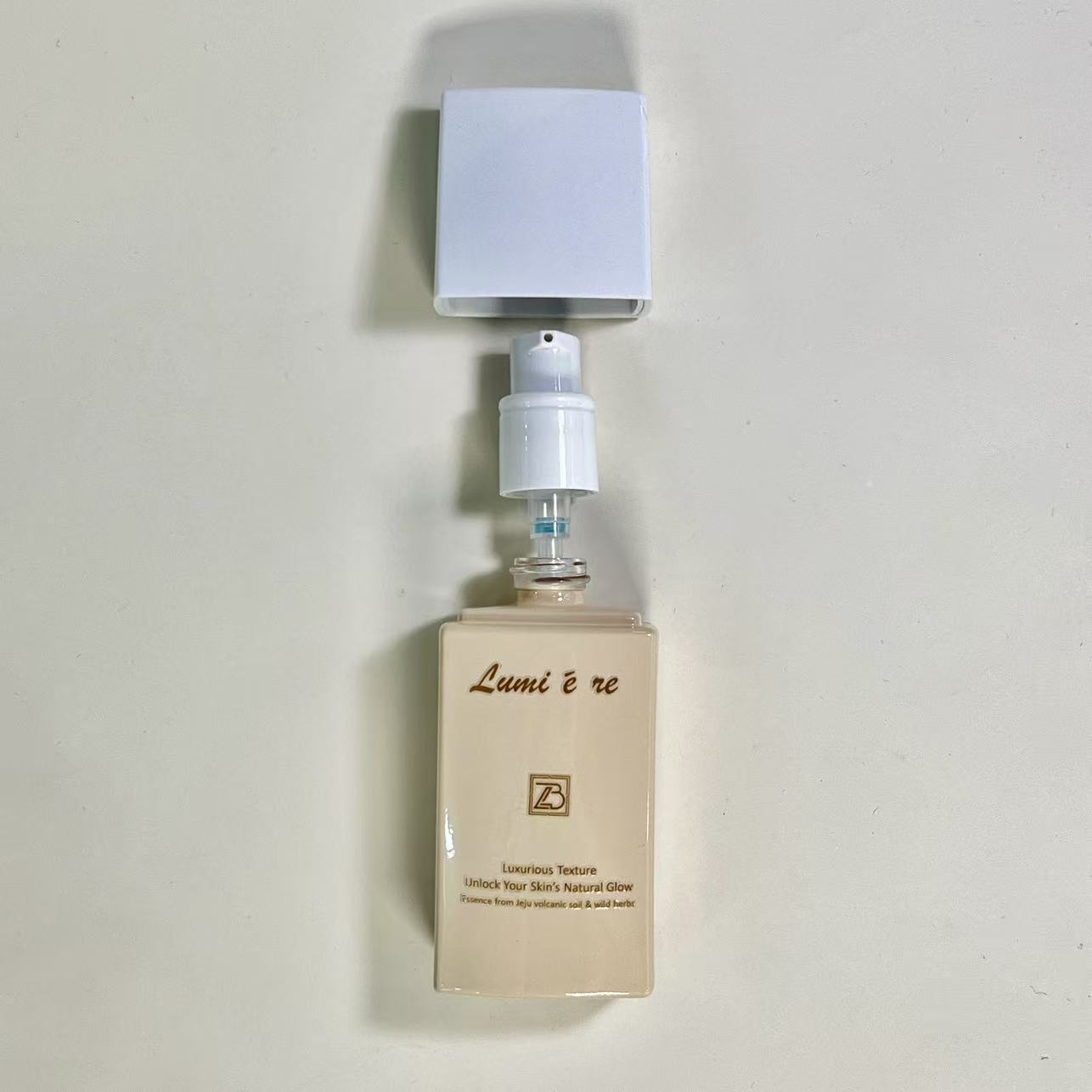 FOUNDATION BOTTLE