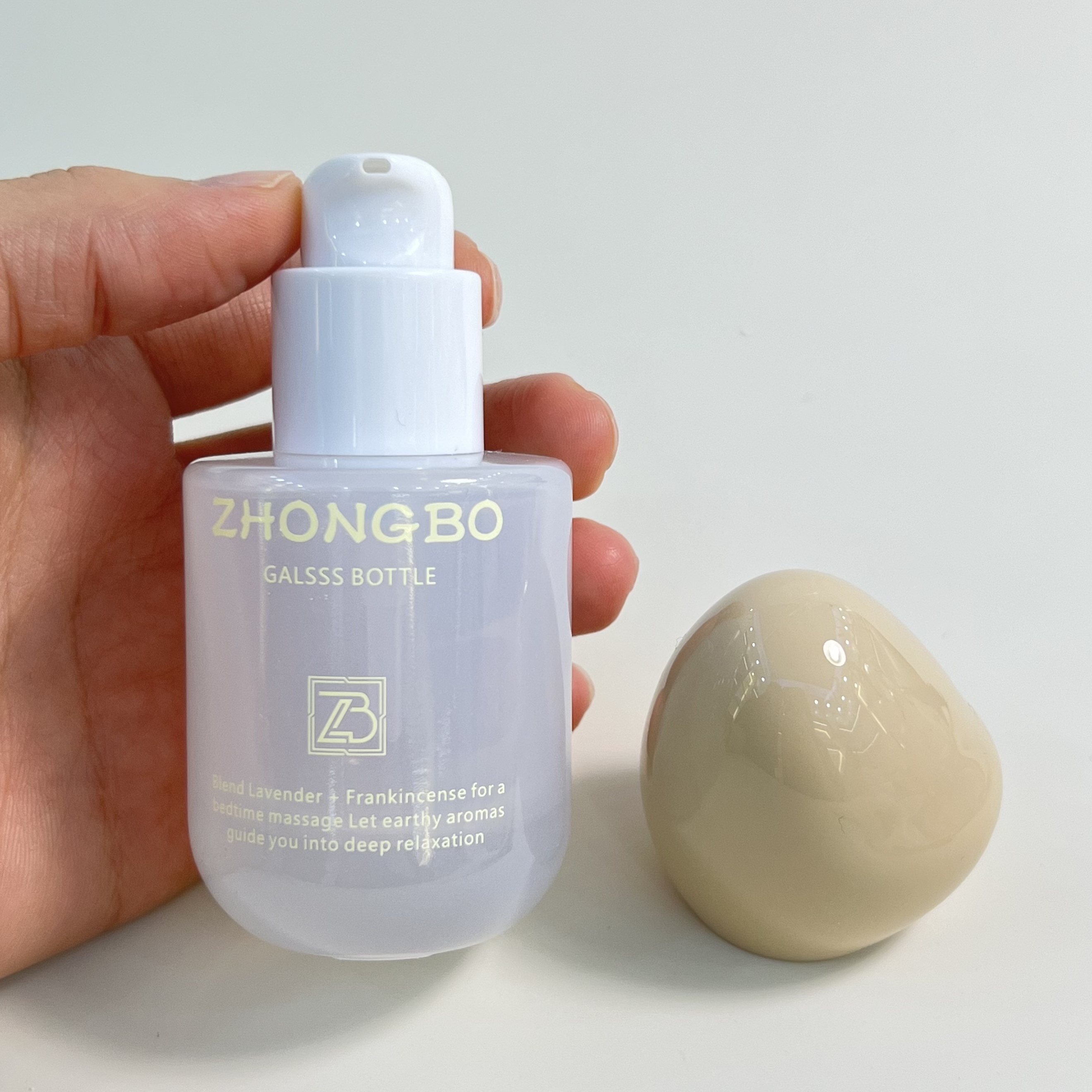 FOUNDATION BOTTLE