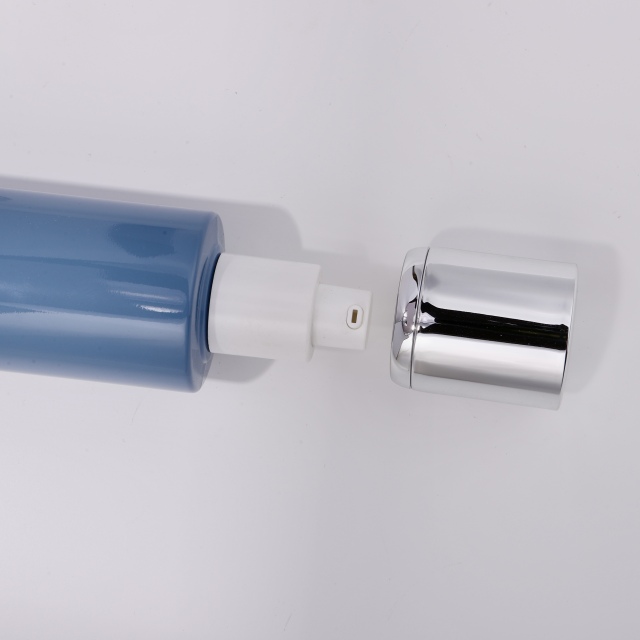 COSMETIC BOTTLE SET