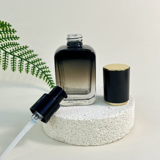 FOUNDATION BOTTLE