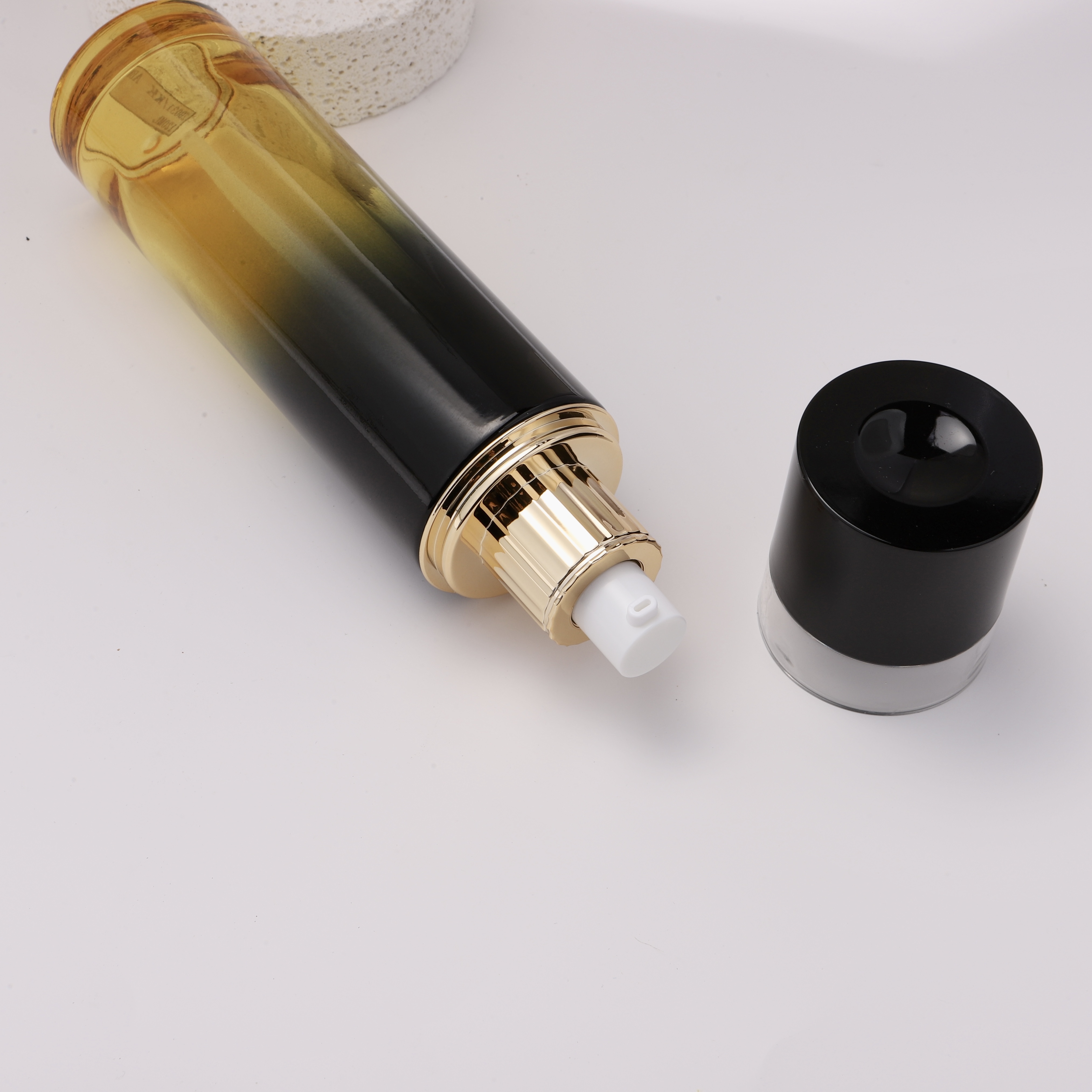 COSMETIC BOTTLE SET