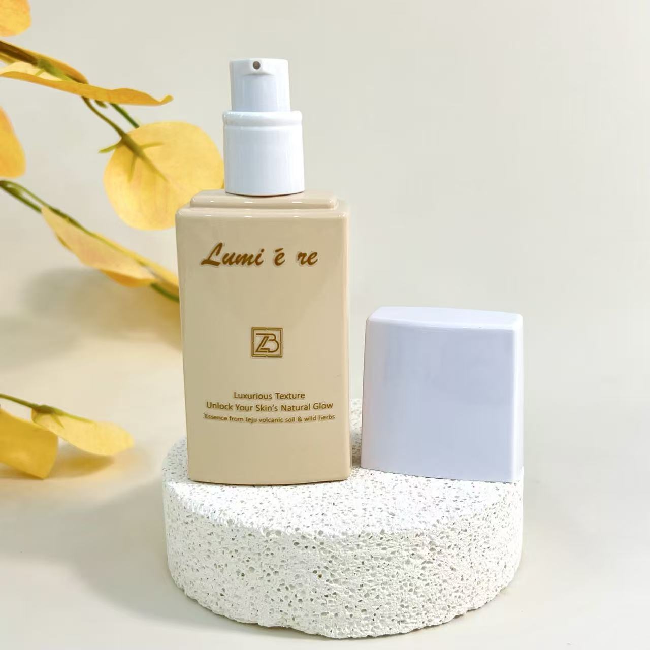 FOUNDATION BOTTLE
