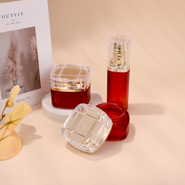 COSMETIC BOTTLE SET