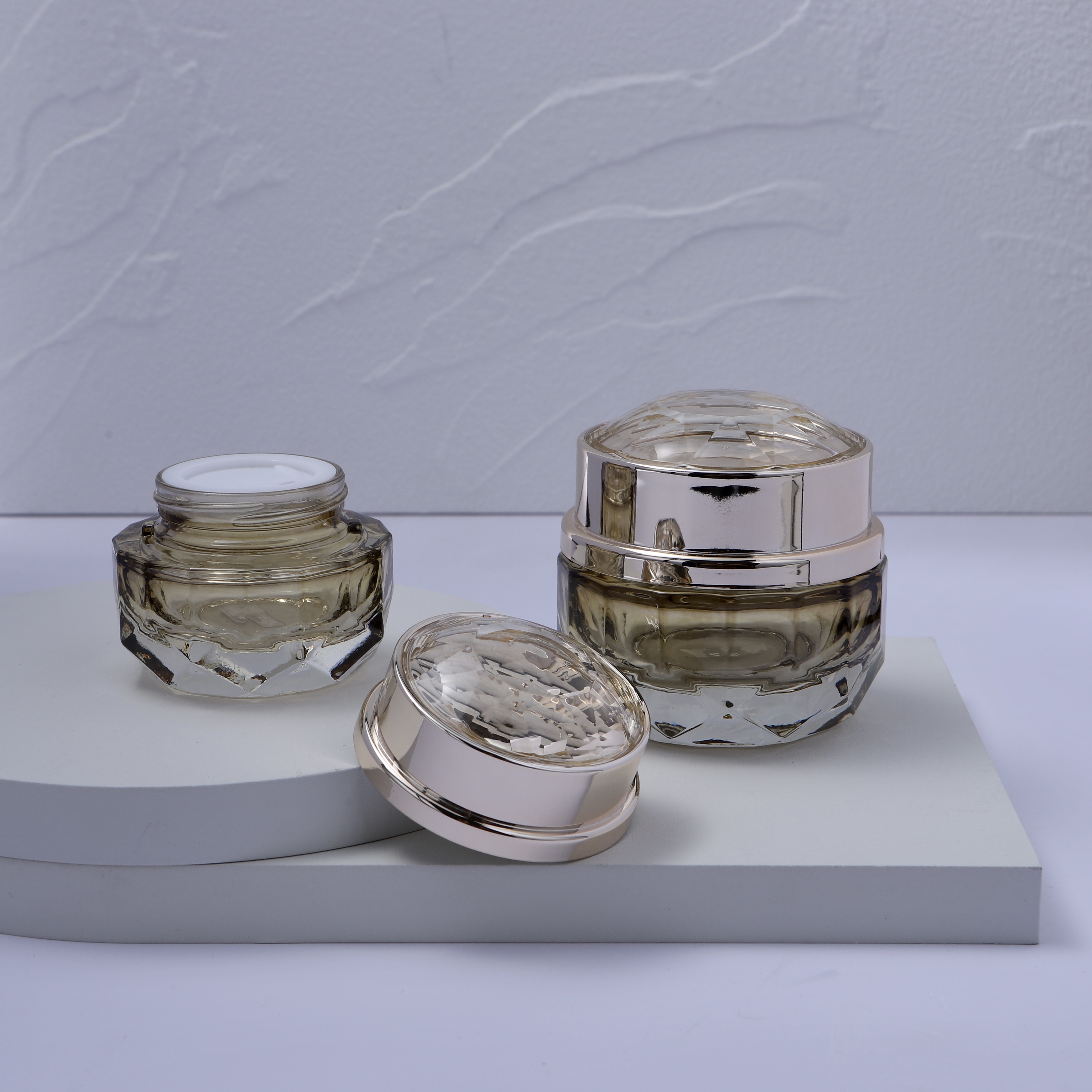COSMETIC BOTTLE SET