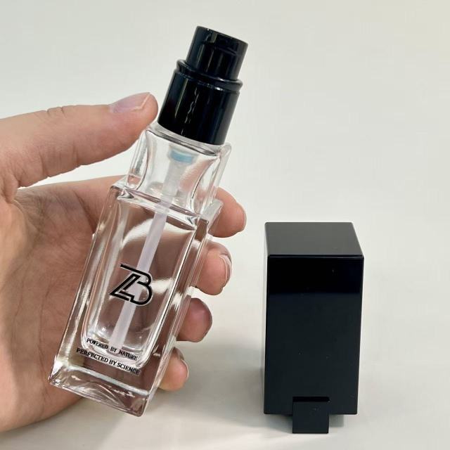 FOUNDATION BOTTLE