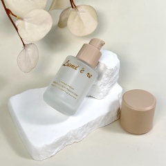 FOUNDATION BOTTLE