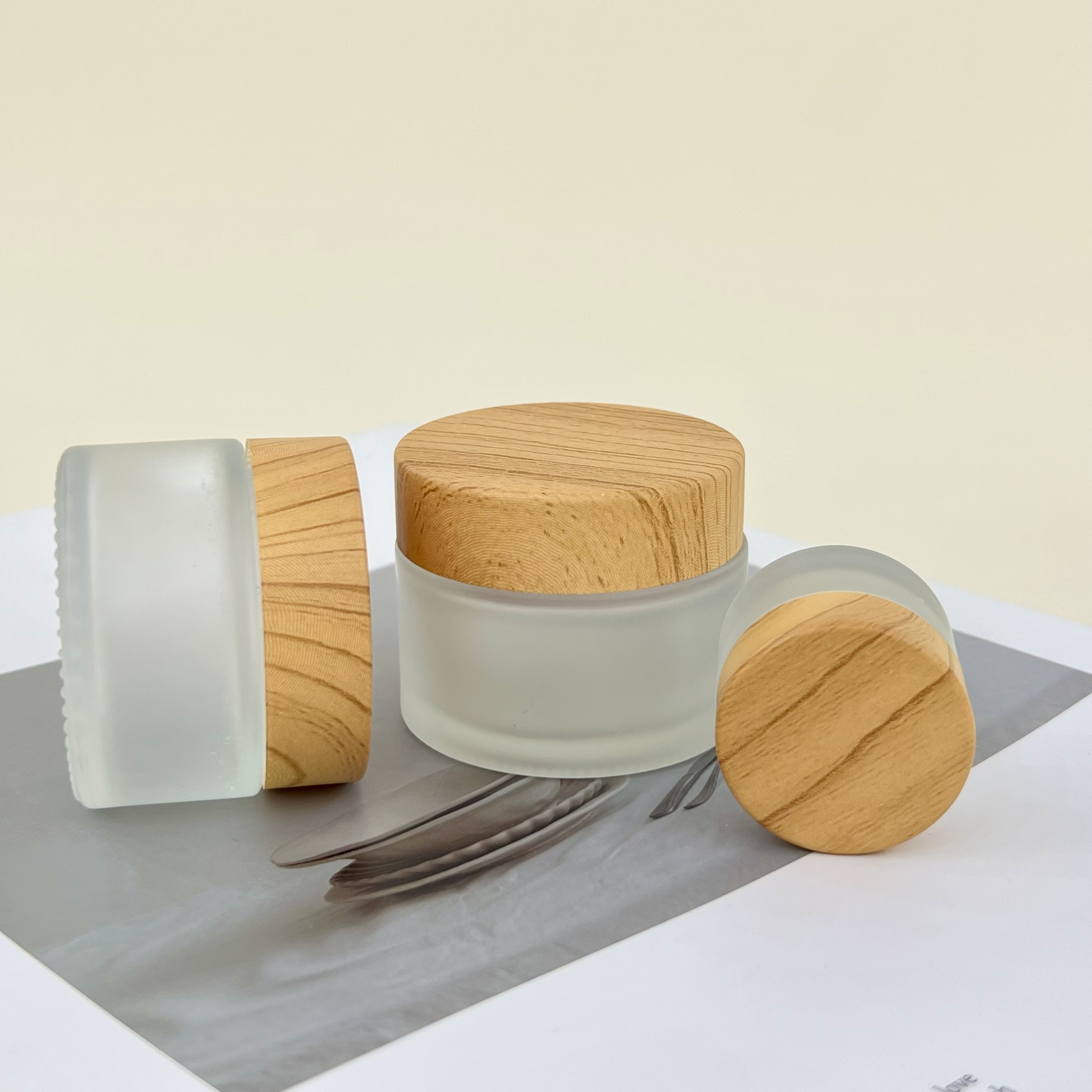 COSMETIC JAR