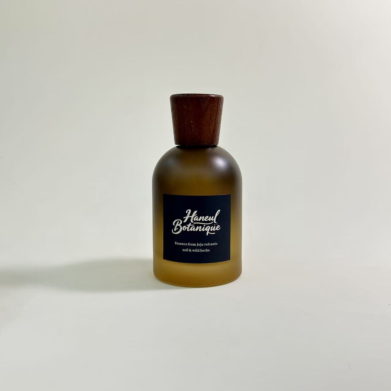 PERFUME BOTTLE