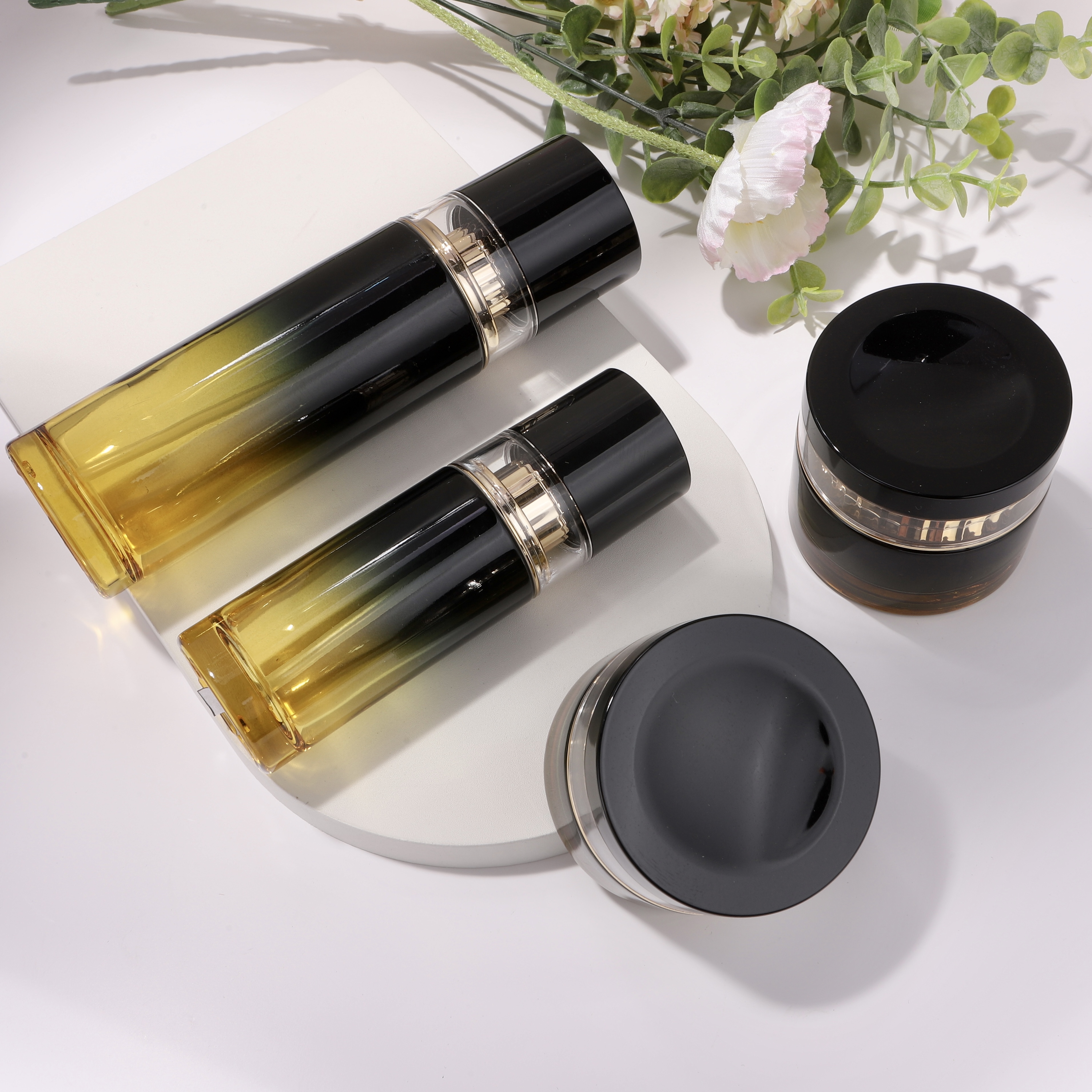 COSMETIC BOTTLE SET