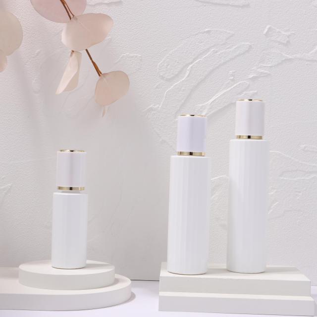 COSMETIC BOTTLE SET
