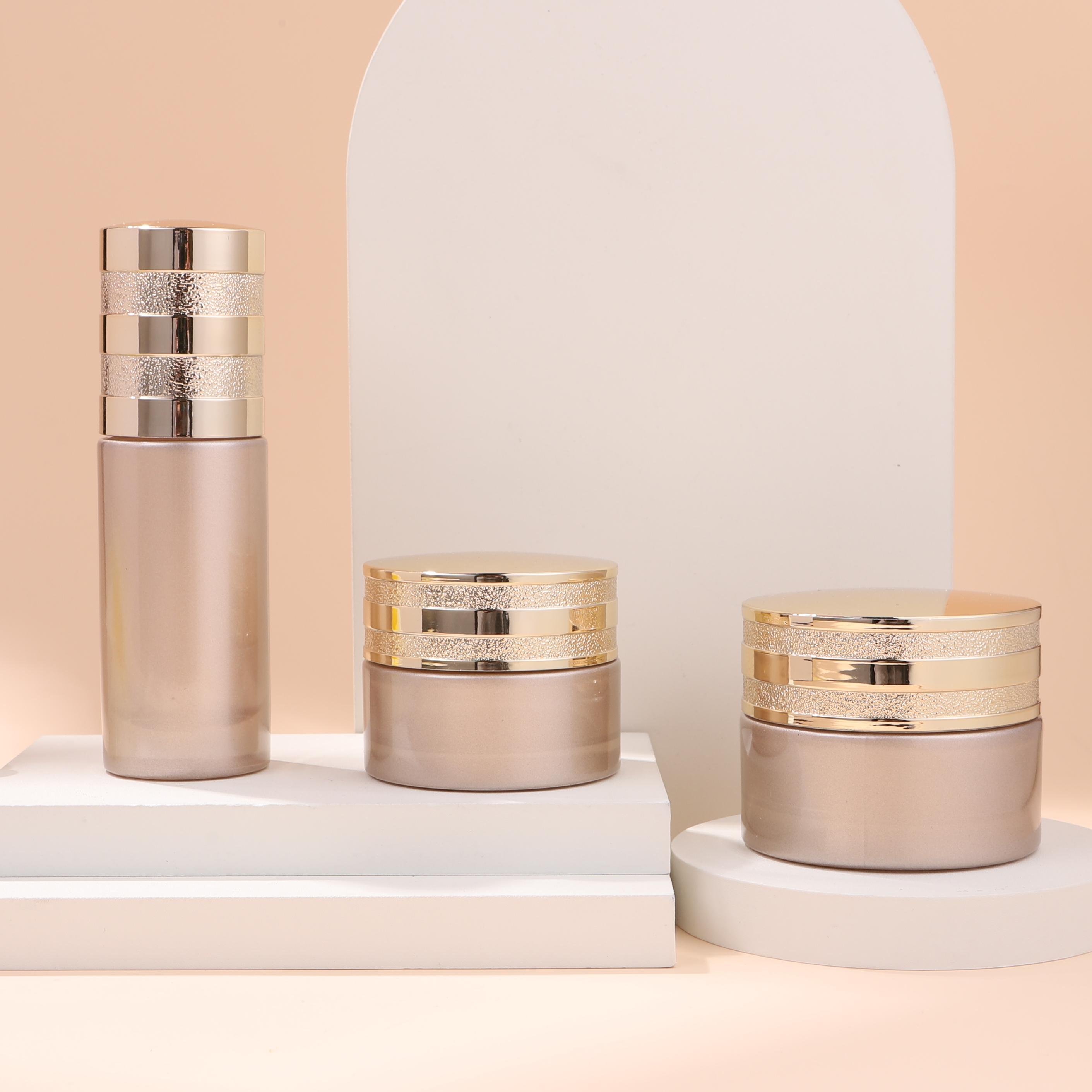 COSMETIC BOTTLE SET