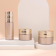 COSMETIC BOTTLE SET