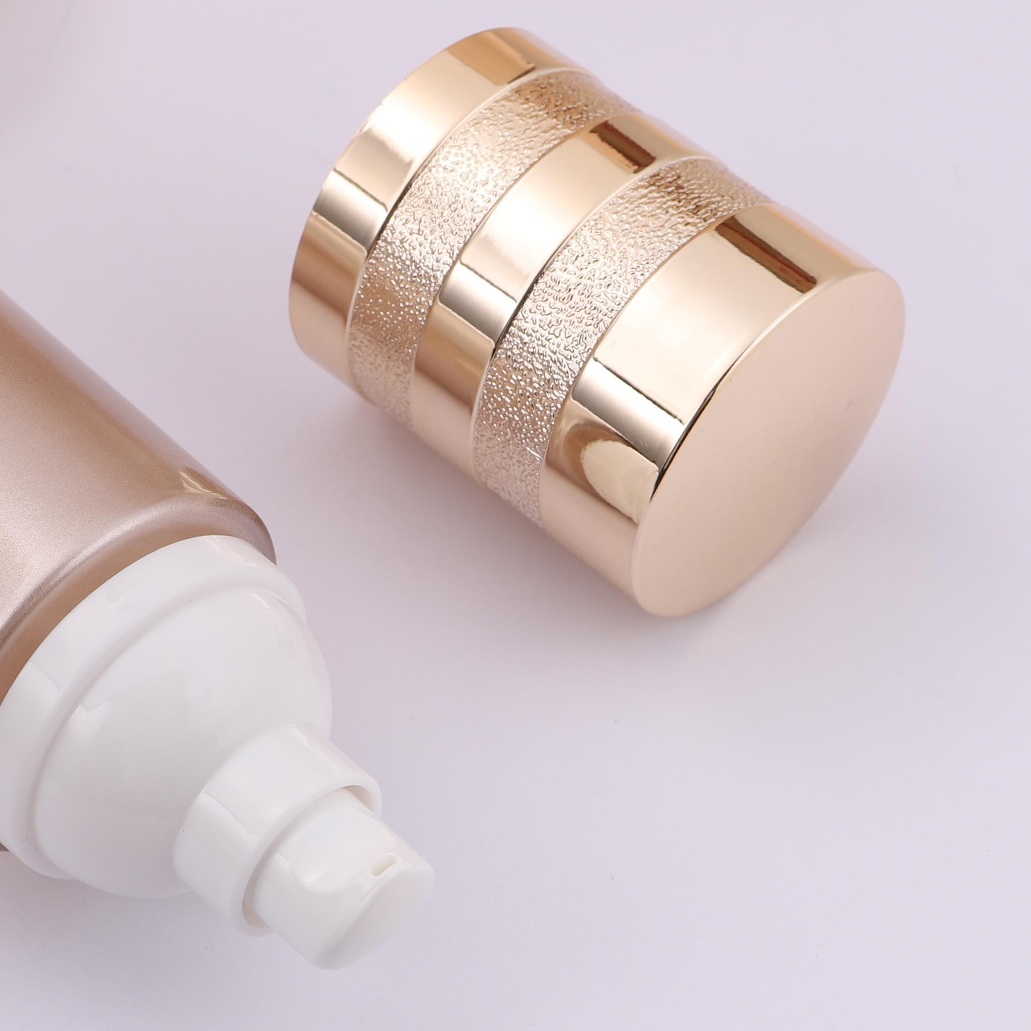 COSMETIC BOTTLE SET