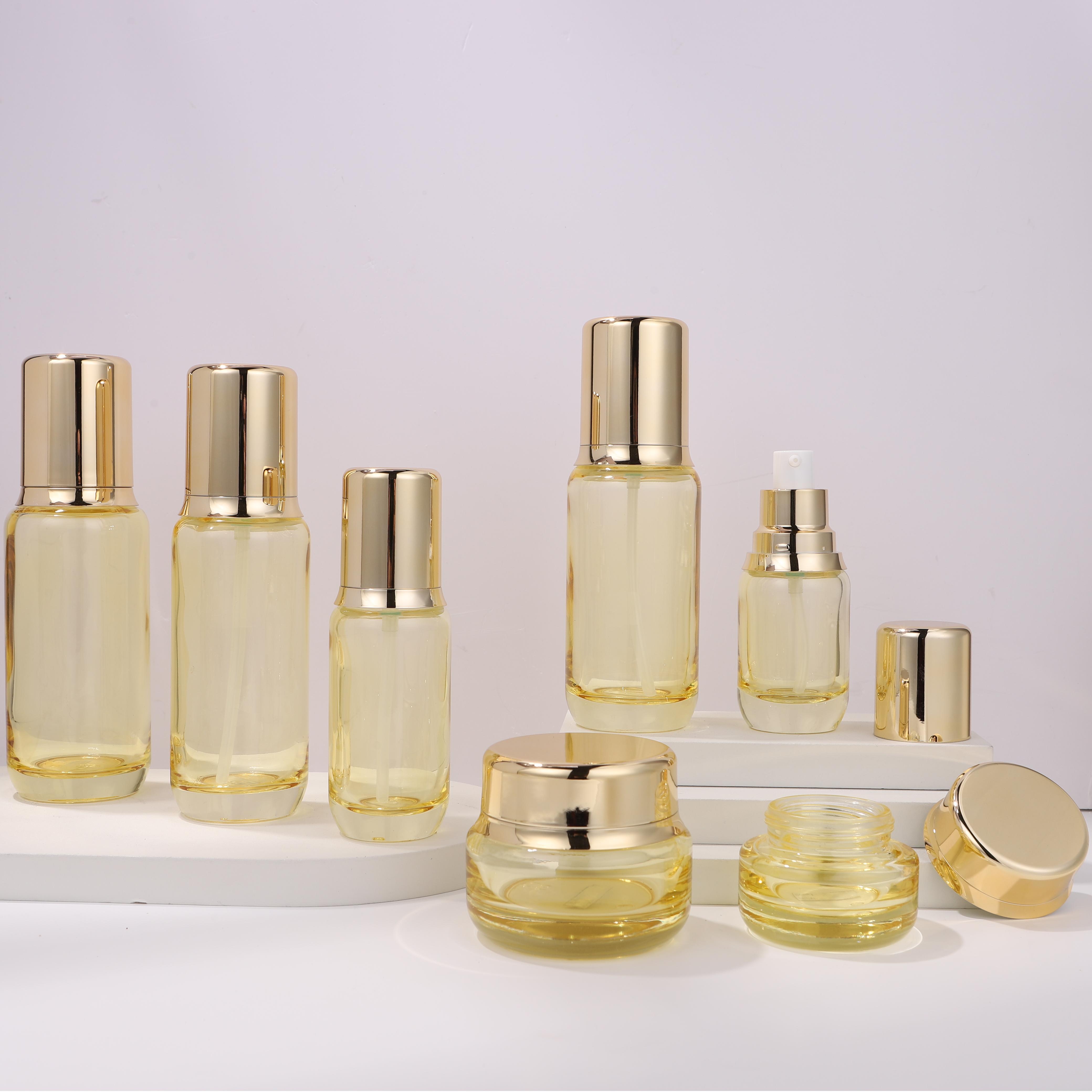 COSMETIC BOTTLE SET