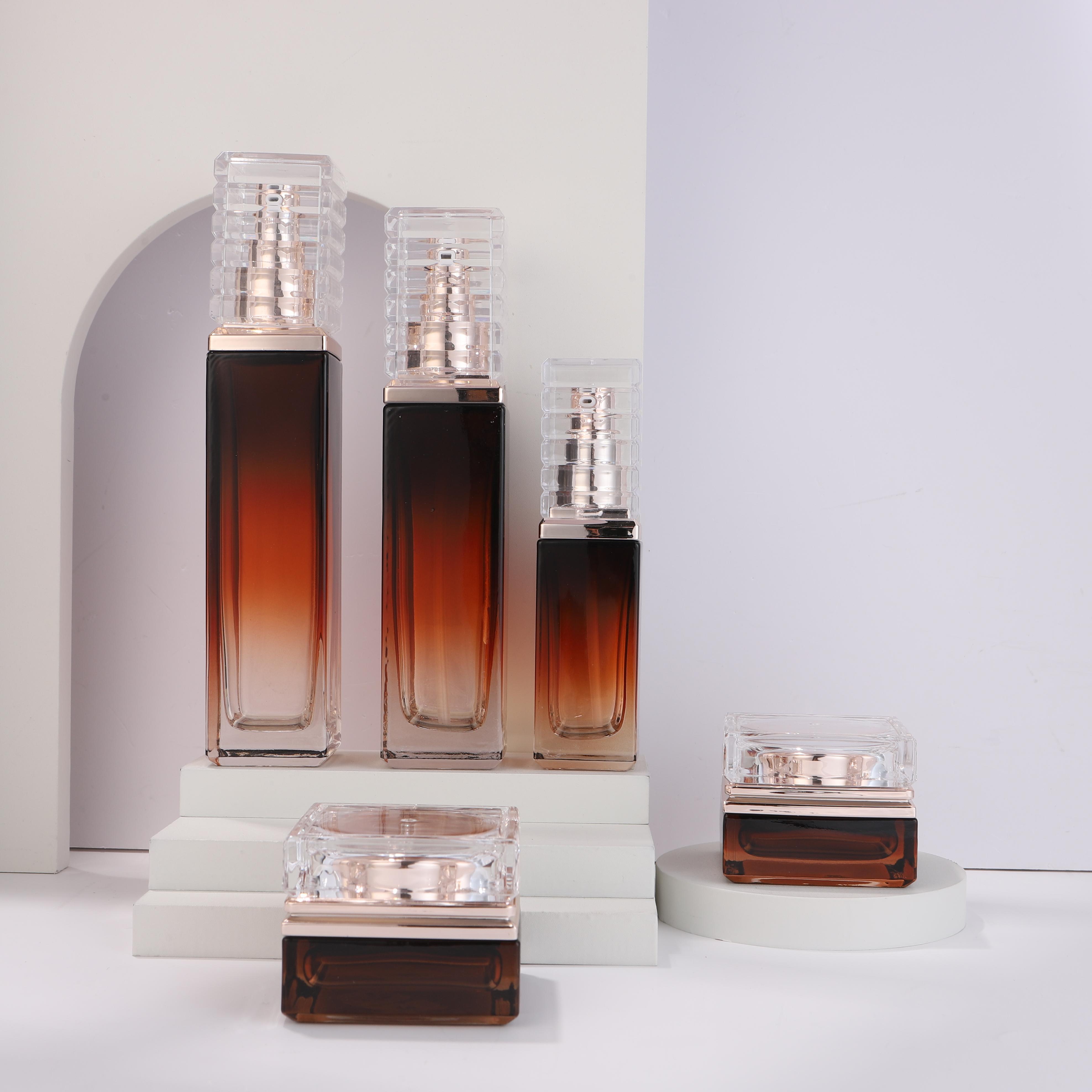 COSMETIC BOTTLE SET