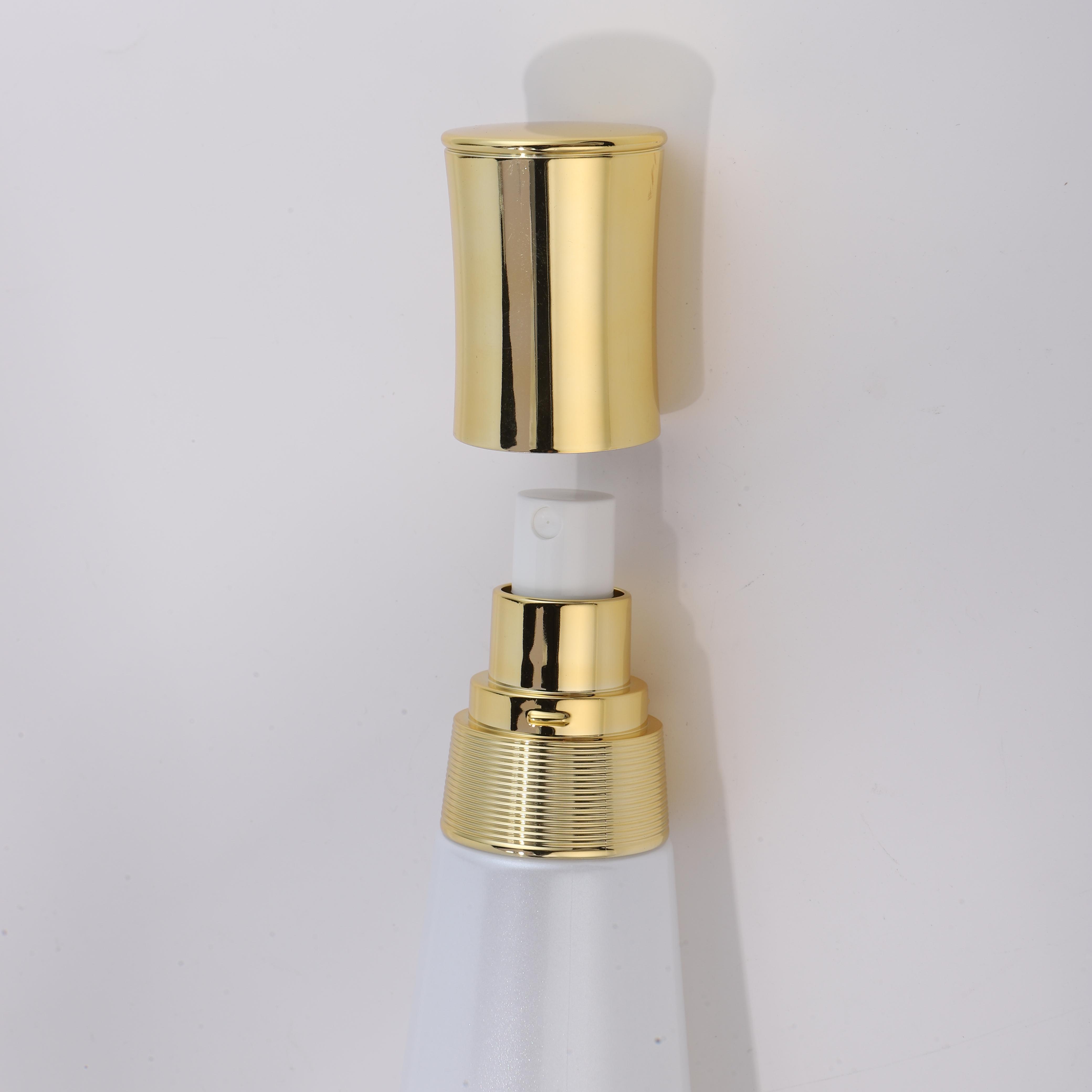 COSMETIC BOTTLE SET