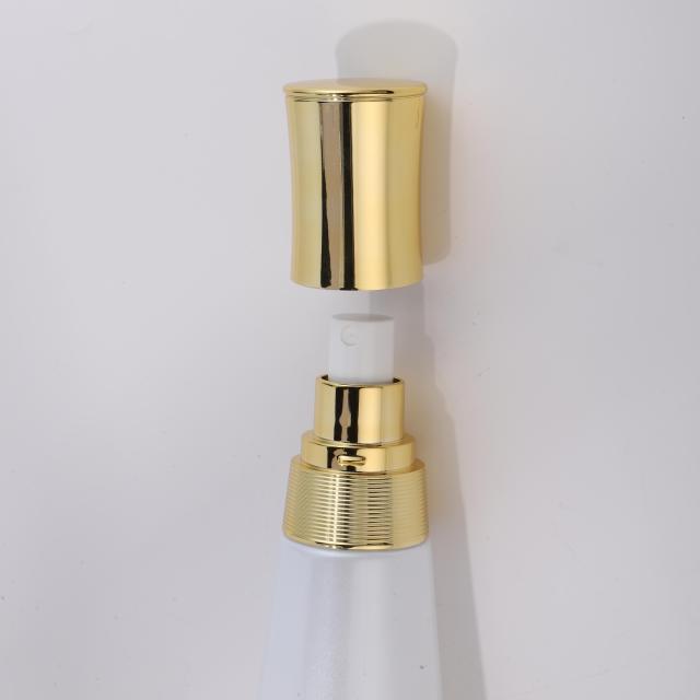COSMETIC BOTTLE SET