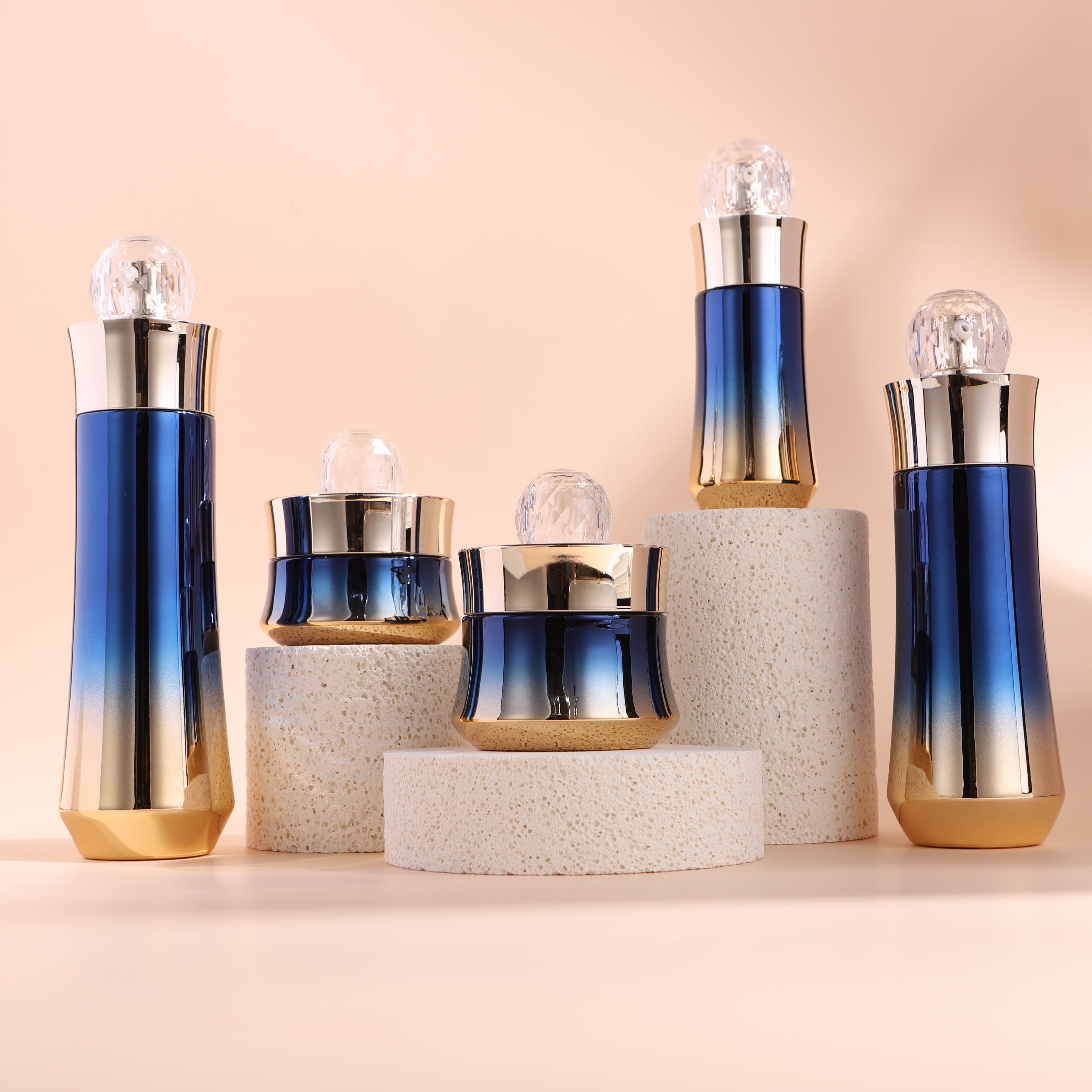 COSMETIC BOTTLE SET