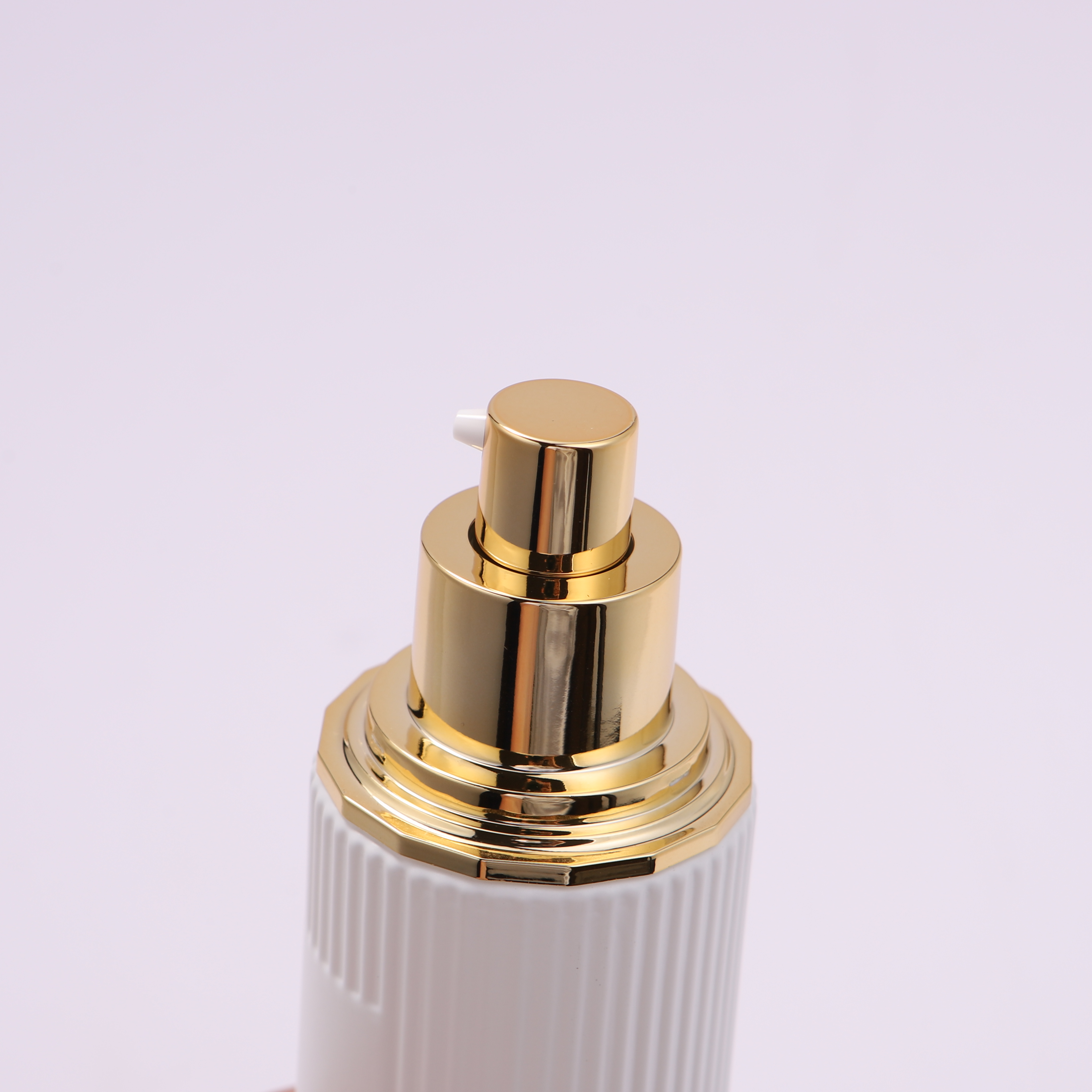 COSMETIC BOTTLE SET