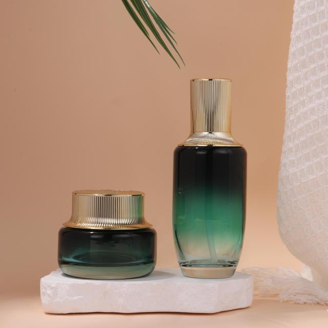 COSMETIC BOTTLE SET