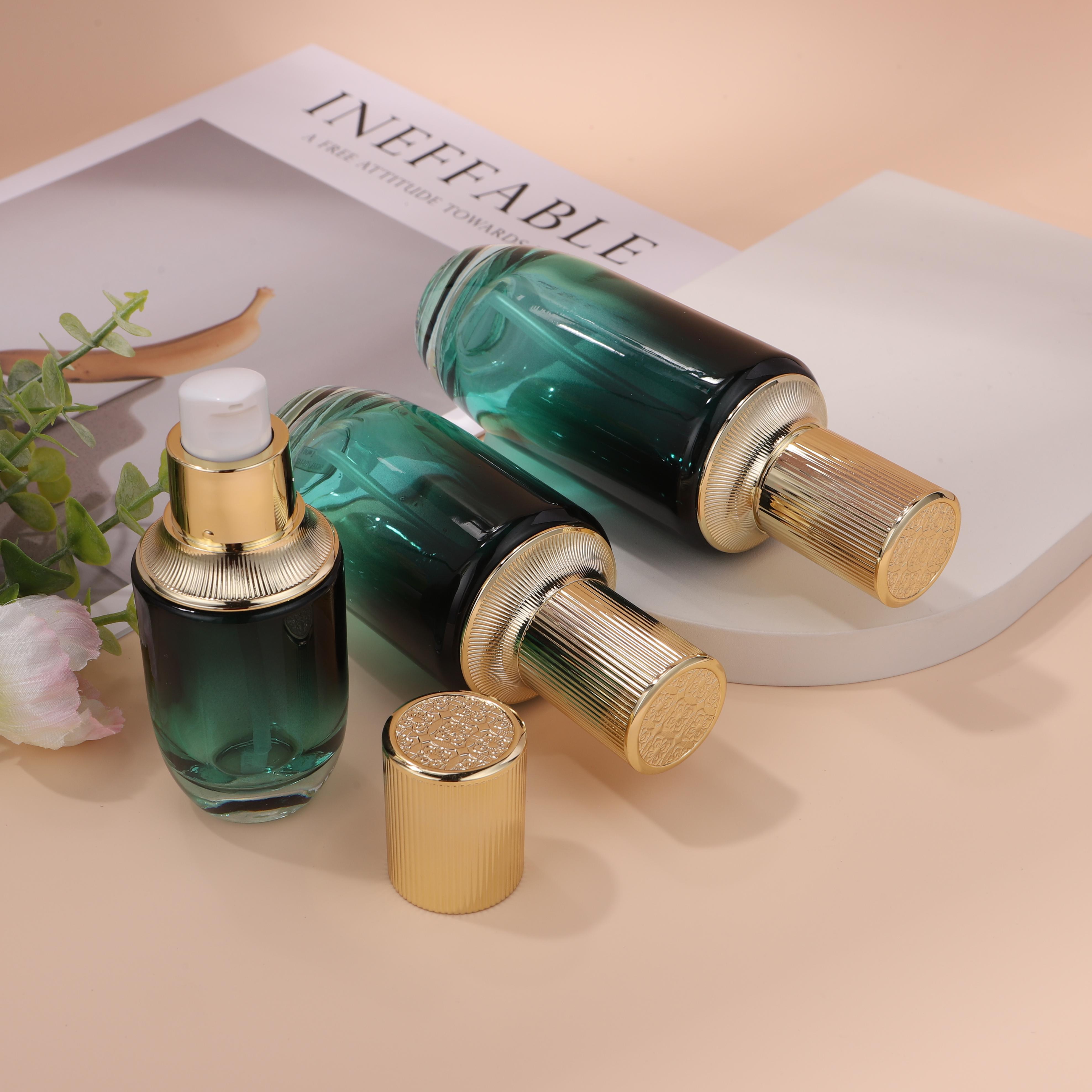 COSMETIC BOTTLE SET