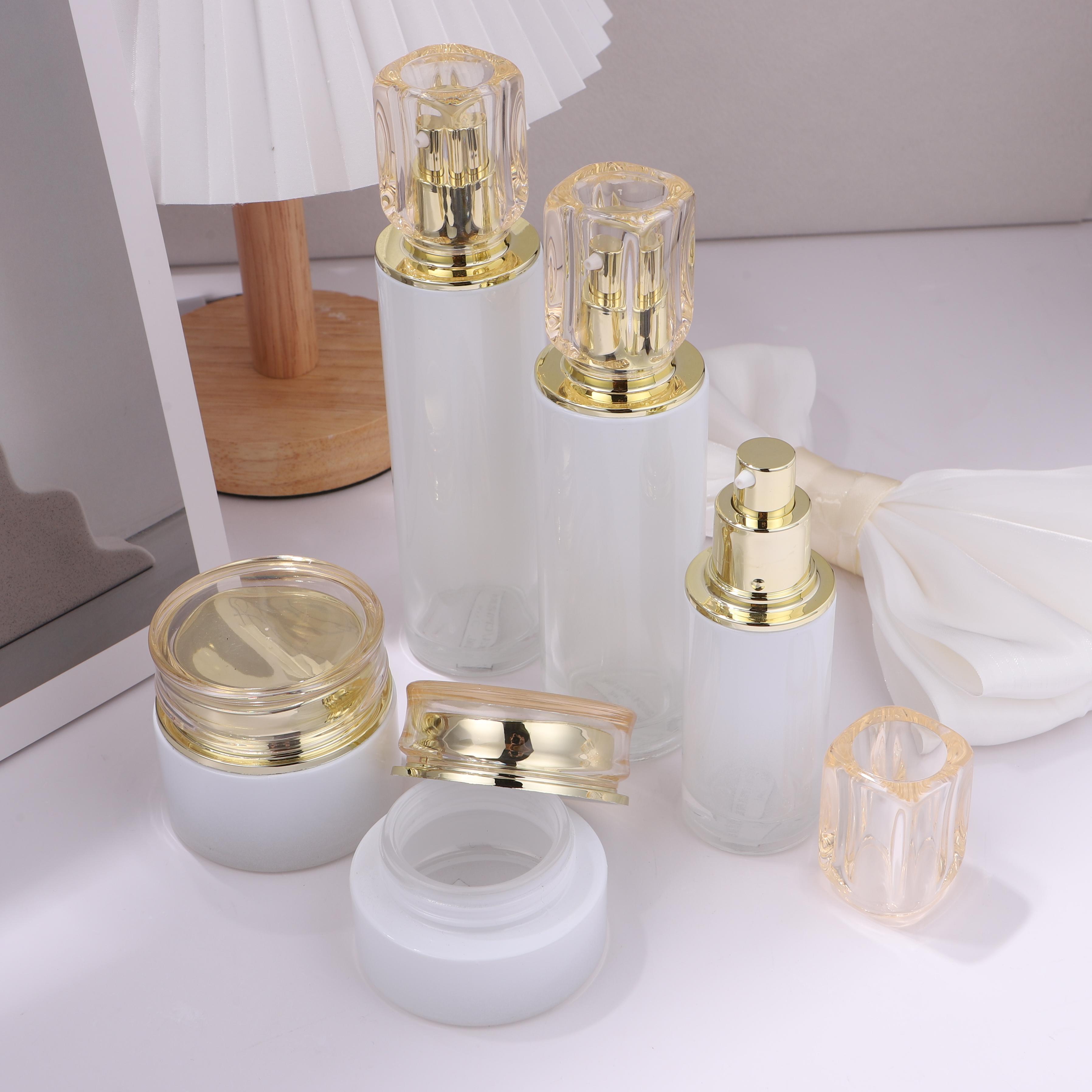 COSMETIC BOTTLE SET