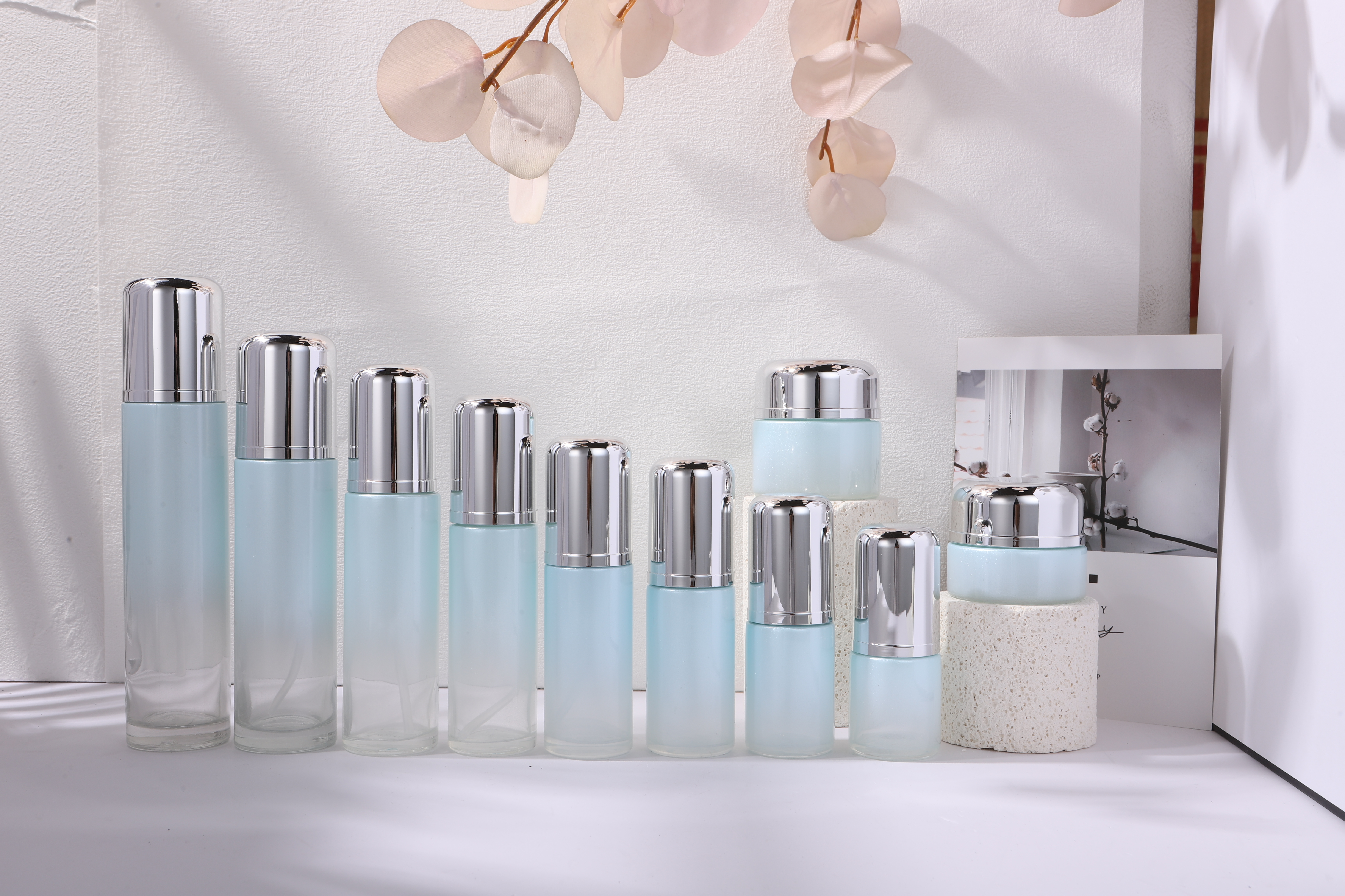 COSMETIC BOTTLE SET