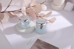 COSMETIC BOTTLE SET