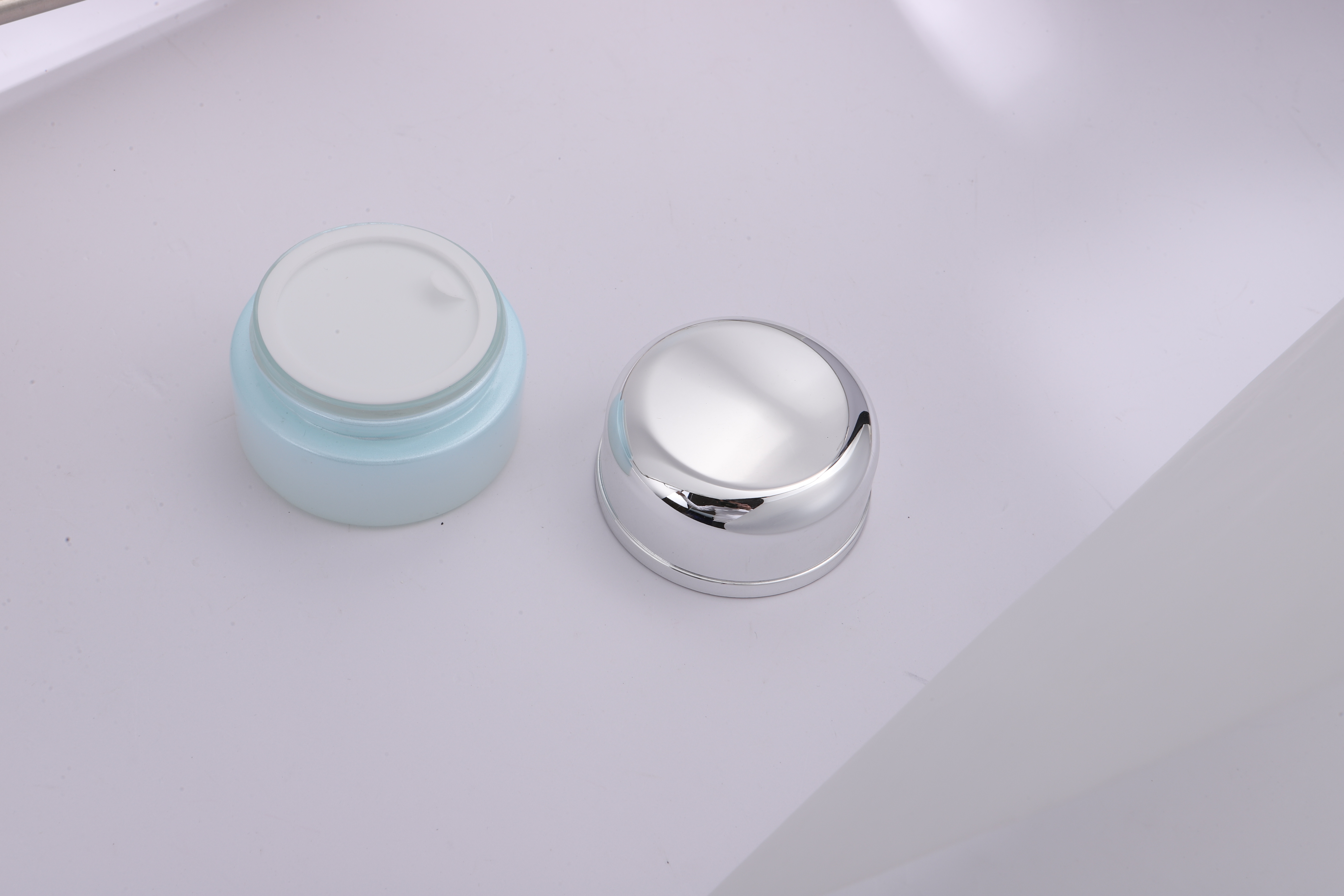 COSMETIC BOTTLE SET