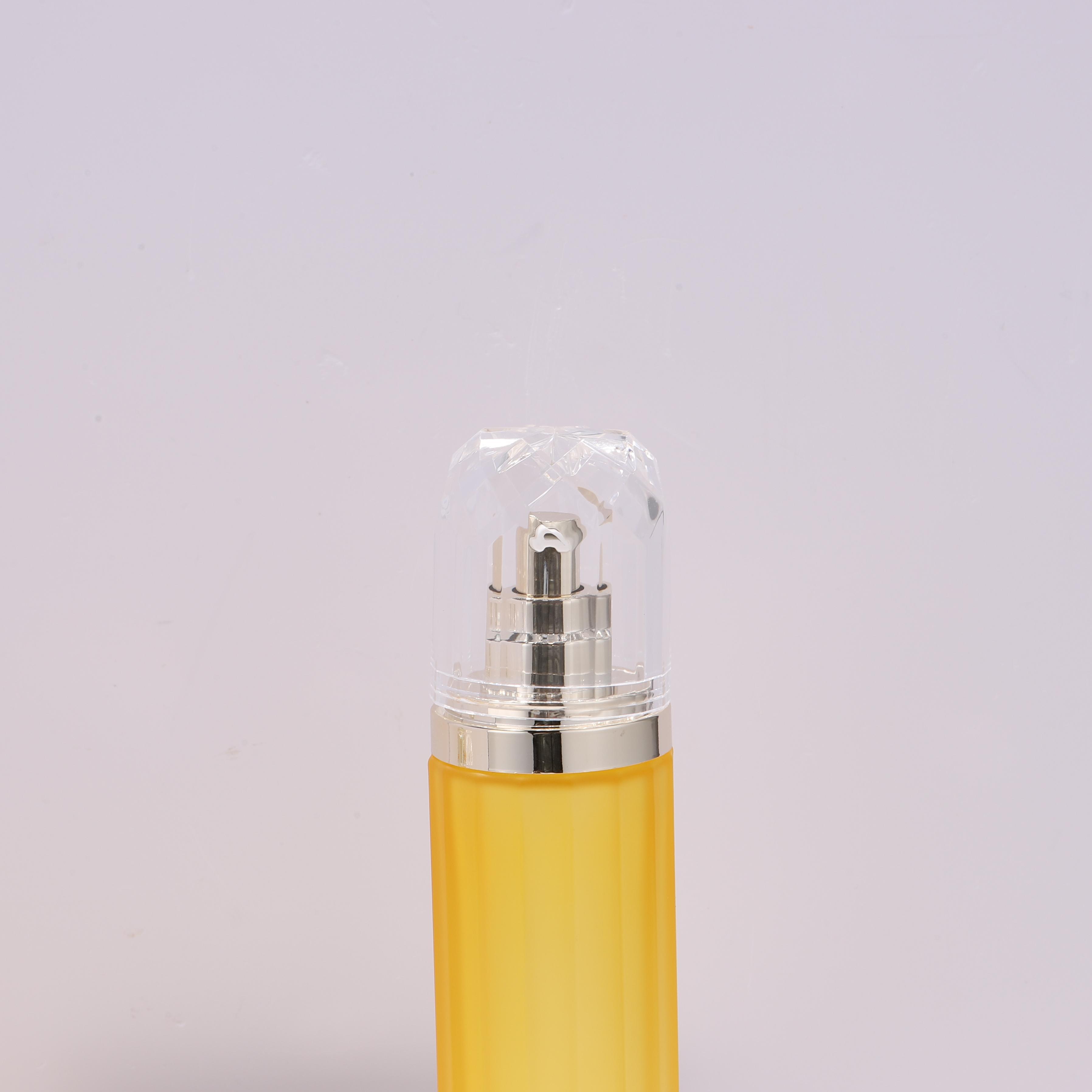 COSMETIC BOTTLE SET