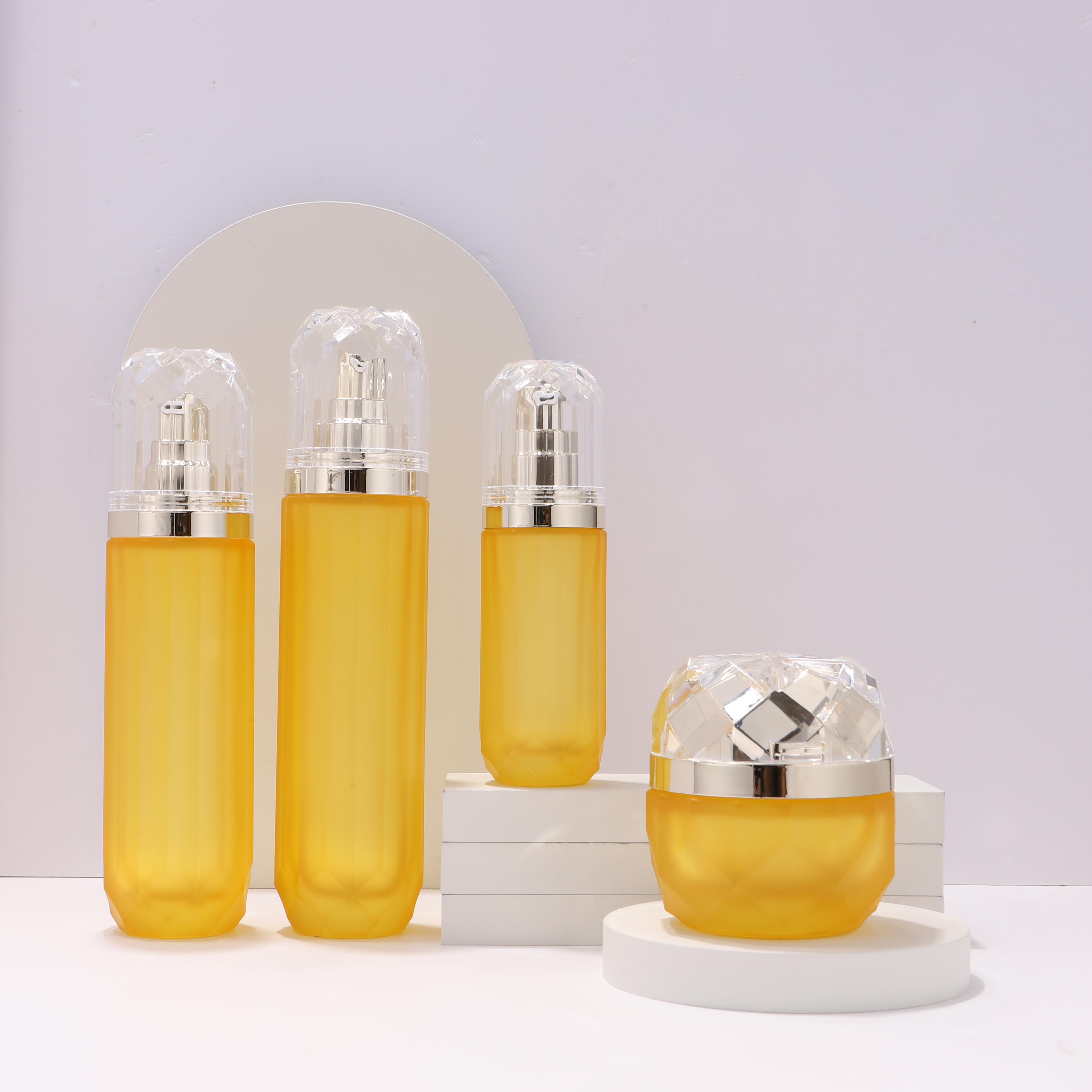 COSMETIC BOTTLE SET