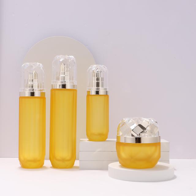 COSMETIC BOTTLE SET