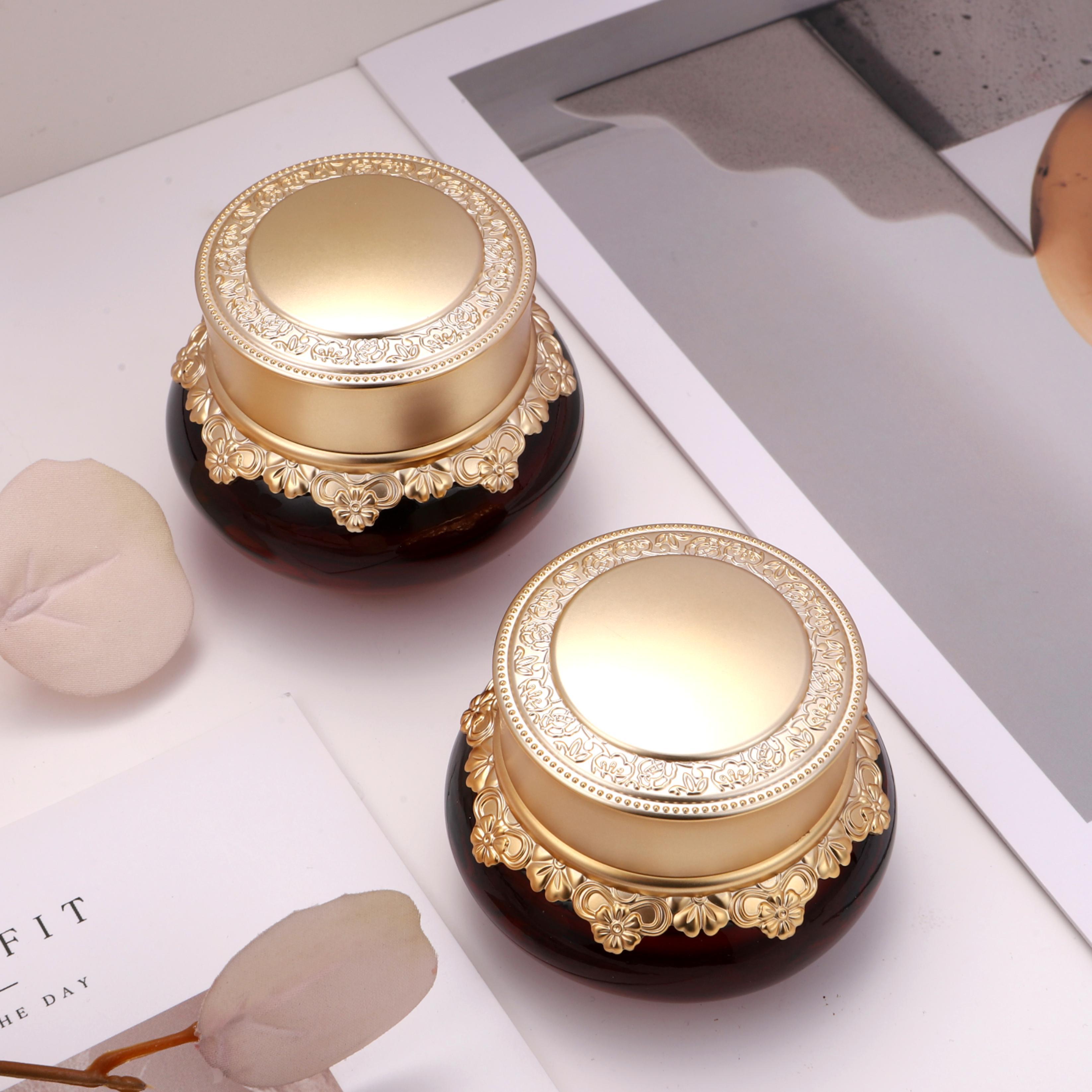 COSMETIC BOTTLE SET
