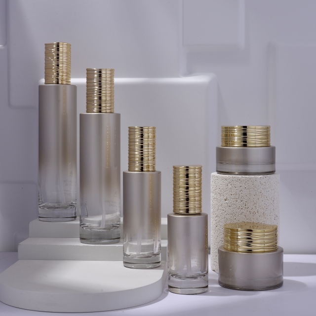 COSMETIC BOTTLE SET