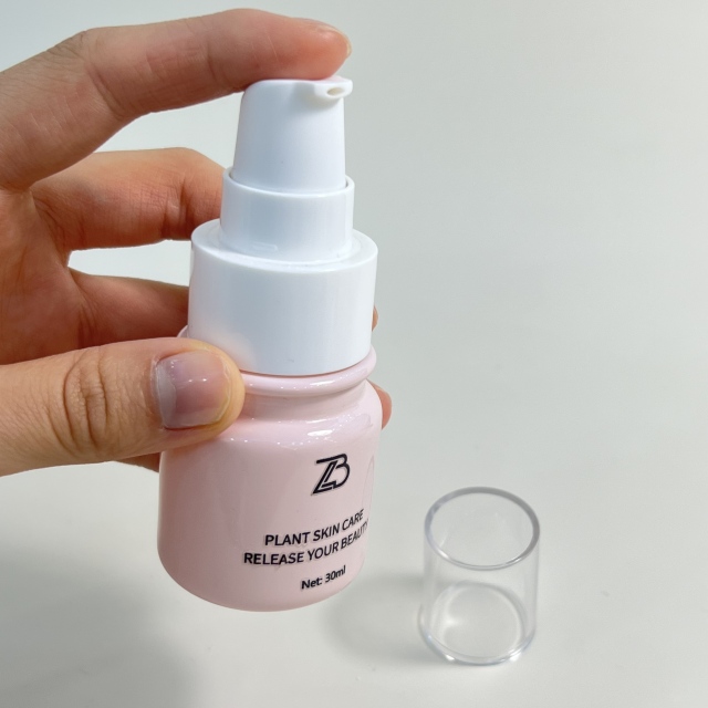 FOUNDATION BOTTLE