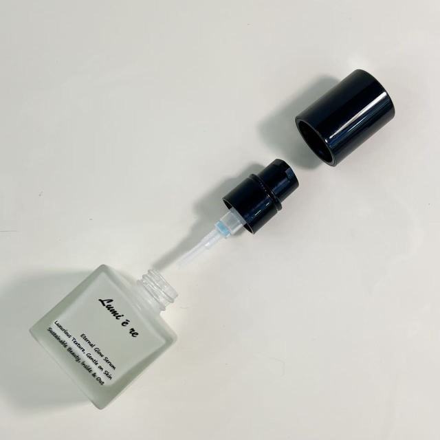 FOUNDATION BOTTLE