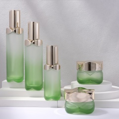COSMETIC BOTTLE SET