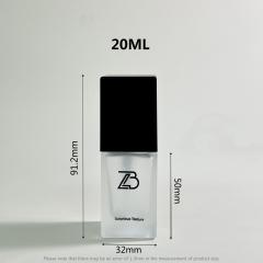 FOUNDATION BOTTLE