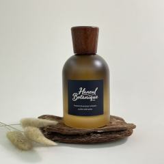 PERFUME BOTTLE